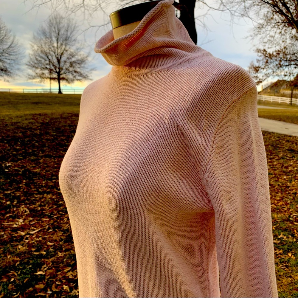 Vintage 80’s JCrew roll top turtleneck.